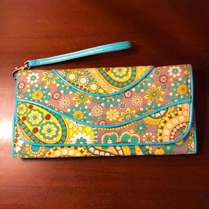 Vera Bradley clutch